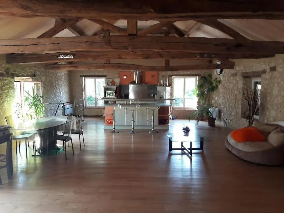 Maison Type Loft Au Coeur Du Village Simorre